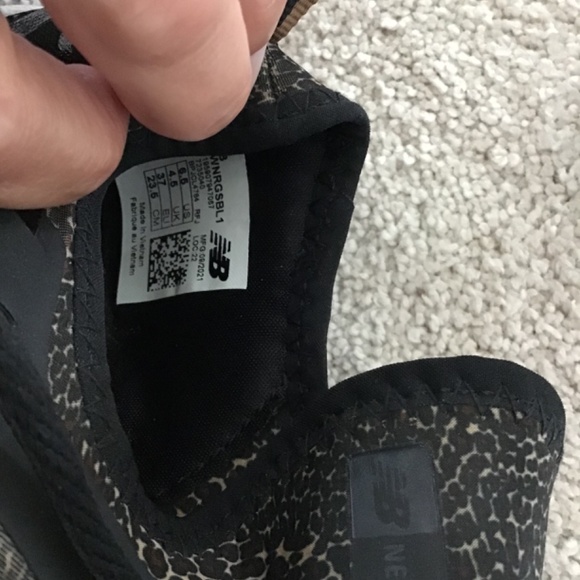 New Balance Running Shoes - Picture 6 of 7